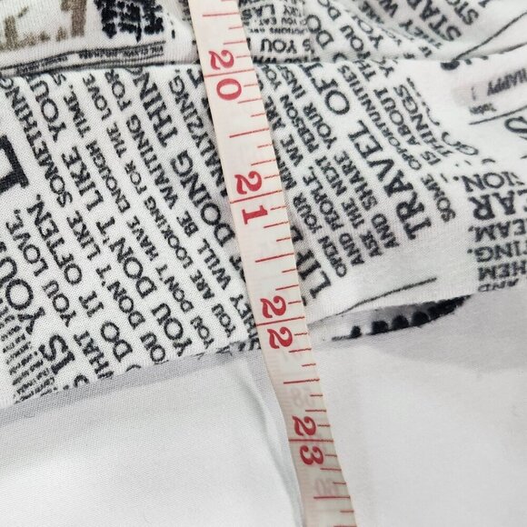 Lit 26 Love Graffiti Hoodie Size Large.  Lot E - Picture 6 of 7